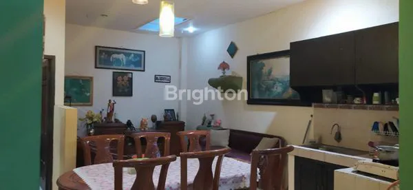 image RUMAH SIAP HUNI DENGAN 4 KAMAR TIDUR AMAN DALAM KOMPLEK (3)