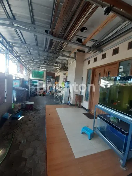 image RUMAH DAN TEMPAT USAHA DI DAMAR RAYA BANYUMANIK SEMARANG (4)