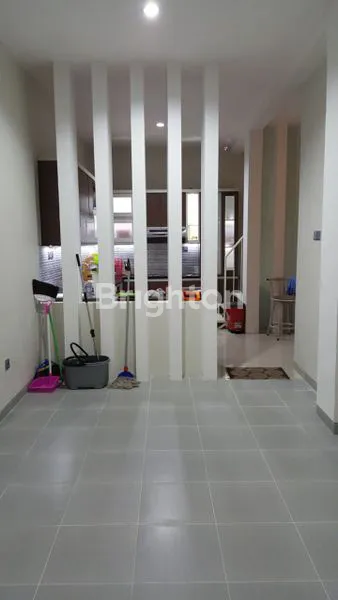 image RUMAH MEWAH PURI SAFIRA REGENCY MENGANTI DAN PREMIUM FURNITURE (5)