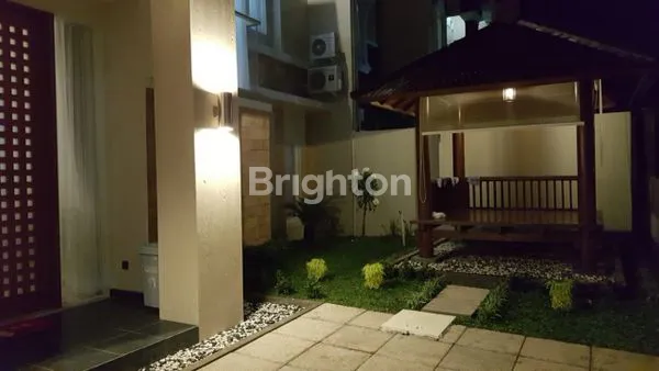 image RUMAH MEWAH PURI SAFIRA REGENCY MENGANTI DAN PREMIUM FURNITURE (8)