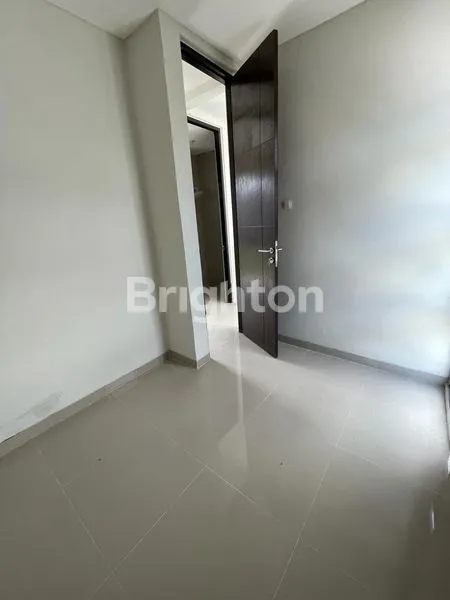 image RUMAH BARU GRESS SIAP HUNI 2 LANTAI DENGAN KONSEP JAPANESE (2)