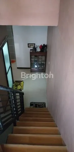 image RUMAH 1½ LANTAI, KONDISI BARU RENOVASI DI SIDOARJO (2)