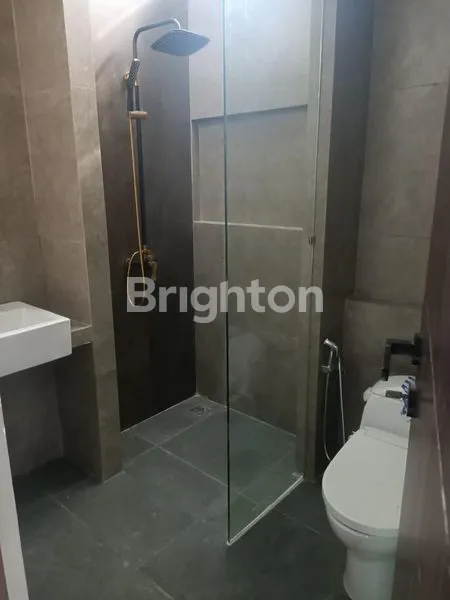 image RUMAH BARU GRESS 2 LT FULL FURNISH DI PERUMAHAN CLUSTER SOLO BARU (2)