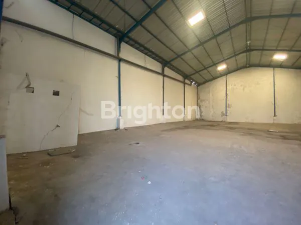 image GUDANG SIAP PAKAI AKSES KONTAINER JALANAN LEBAR MAIN ROAD  (2)