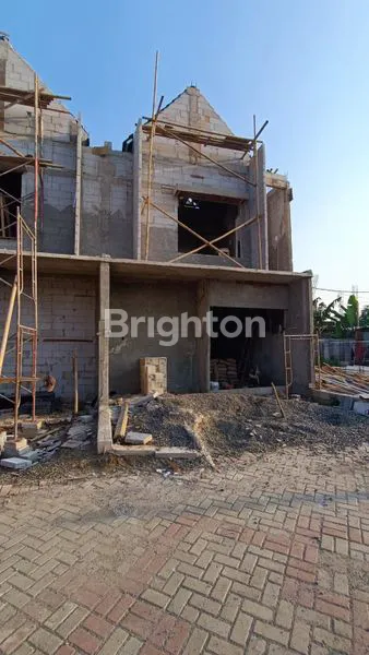 image HUNIAN CANTIK 2 LANTAI DI PONDOK CIBUBUR  (5)