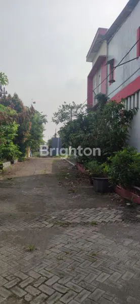 image RUMAH MINIMALIS 2 LANTAI, SIAP HUNI, DEKAT ALUN ALUN SIDOARJO (4)