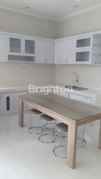 image PAKUWON INDAH THE MANSION CIAMIK 2 LANTAI (4)