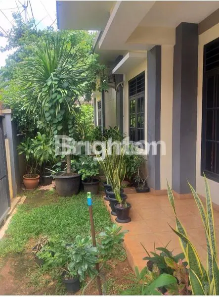 image RUMAH ASRI DAN CANTIK SIAP HUNI DI TEBET TIMUR, JAKARTA (6)