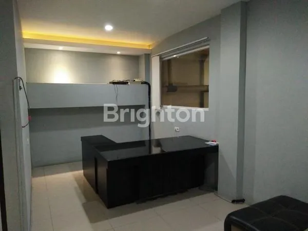 image GUDANG DIJUAL BESERTA ISI (5)