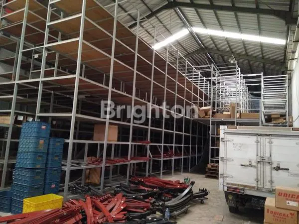 image GUDANG DIJUAL BESERTA ISI (6)
