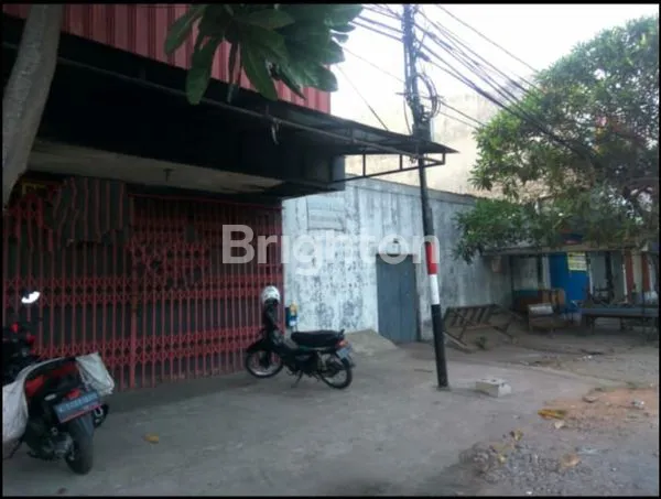 TANAH LUAS DENGAN RUKO DI DEPAN