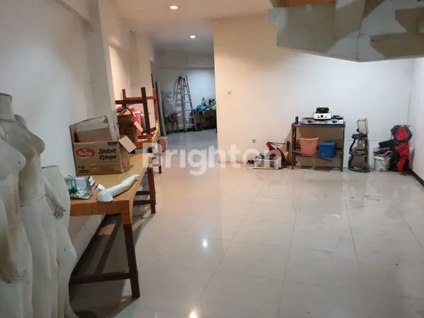 image RUKO STRATEGIS NIH, SELANGKAH DARI HOTEL, WISATA KOTA LAMA. HANYA 7 MENIT KE STASIUN (5)