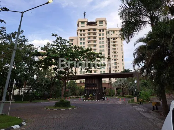 image HIGH QUALITY FURNISH APARTEMEN CONDO GRAHA FAMILI !! (1)