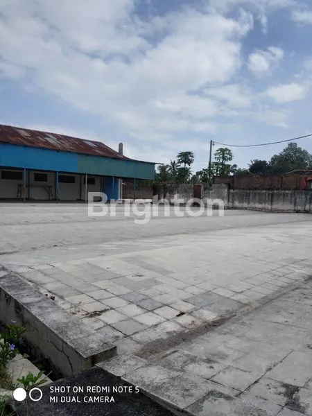 image BANGUNAN STRATEGIS DI PETUNG (5)