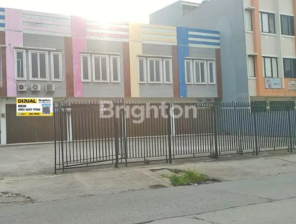 image 4 UNIT RUKO BARU LOKASI STRATEGIS PARKIR LUAS JARANG ADA (1)