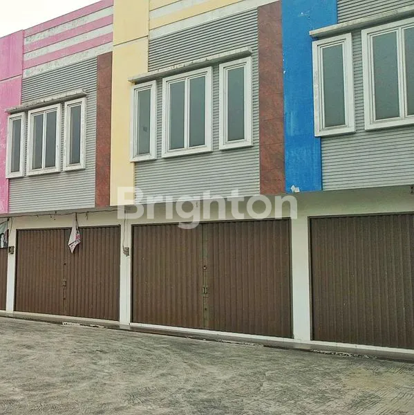 image 4 UNIT RUKO BARU LOKASI STRATEGIS PARKIR LUAS JARANG ADA (4)