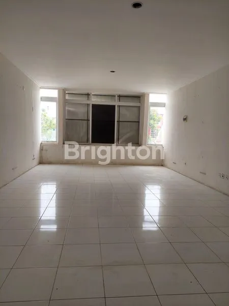 image LOKASI STRATEGIS (5)