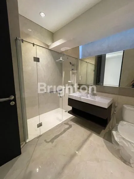 image RUMAH BARU MEWAH 2LT DI ARAYA SURABAYA LOKASI DEKAT MERR HOKKY (2)