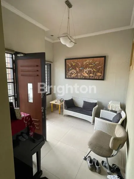 image RUMAH ARAYA SURABAYA ROW JALAN 4 MOBIL DEKAT NIRWANA MERR  (1)