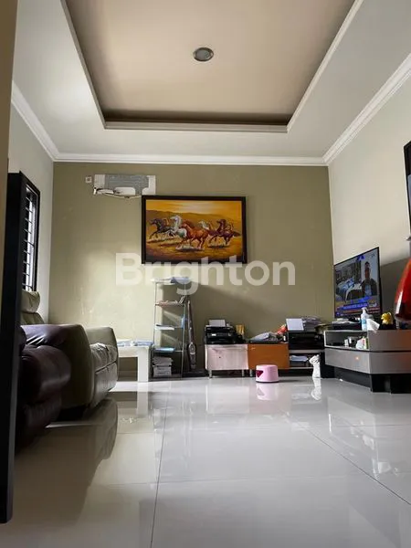 image RUMAH ARAYA SURABAYA ROW JALAN 4 MOBIL DEKAT NIRWANA MERR  (2)