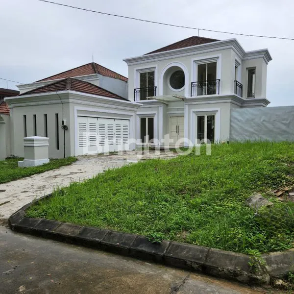 image RUMAH BARU MEWAH THE PEAK CITRALAND CITY (1)