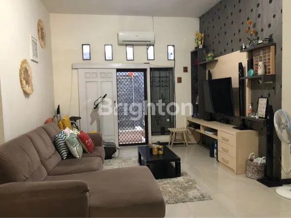 image RUMAH SIAP HUNI FULL FURNISHED GAYUNGSARI (4)