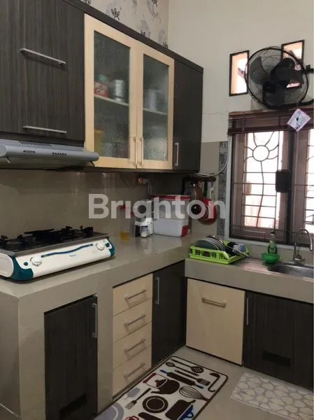 image RUMAH SIAP HUNI FULL FURNISHED GAYUNGSARI (3)