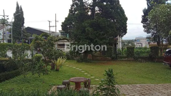 image VILLA MEWAH DI BATU (8)