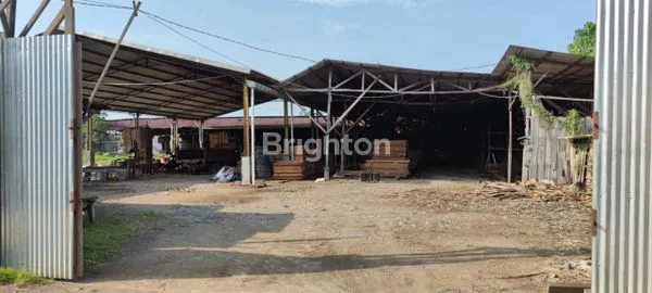 image SATU LOKASI UNTUK GUDANG,KANTOR,TANAH PLAMONGANSARI PUCANGGADING  PEDURUNGAN SEMARANG (7)