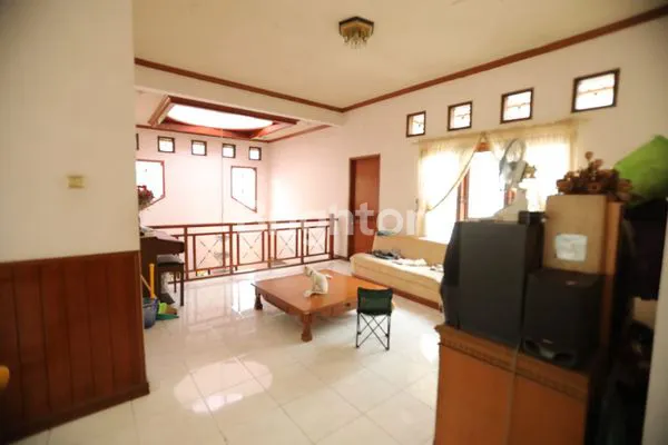 image RUMAH MEWAH DI KAWASAN ELITE DEPOK GEMA PESONA ESTATE (2)