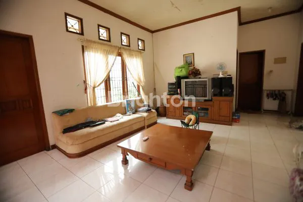 image RUMAH MEWAH DI KAWASAN ELITE DEPOK GEMA PESONA ESTATE (8)