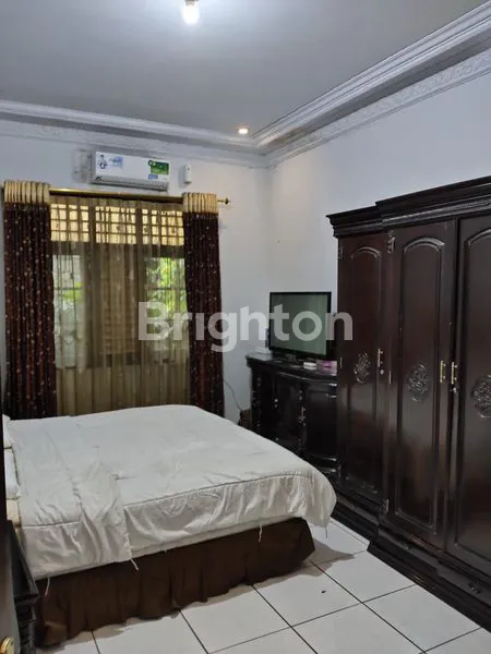 image RUMAH 2 LANTAI SIAP HUNI DI KAVLING MARINIR / BILLY & MOON DEKAT AKSES TOL BECAKAYU DAN JORR DI PONDOK KELAPA, DUREN SAWIT JAKARTA TIMUR (6)