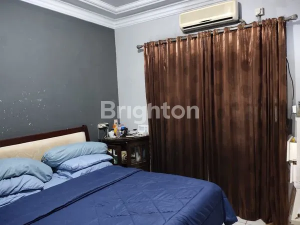 image RUMAH 2 LANTAI SIAP HUNI DI KAVLING MARINIR / BILLY & MOON DEKAT AKSES TOL BECAKAYU DAN JORR DI PONDOK KELAPA, DUREN SAWIT JAKARTA TIMUR (5)