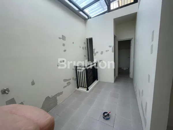 image RUMAH SIAP HUNI GREENLAND MENGANTI (2)