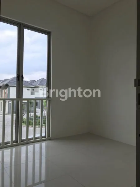 image RUMAH SIAP HUNI GREENLAND MENGANTI (6)