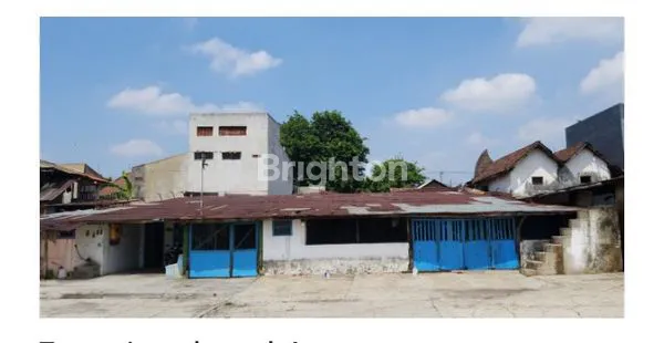 BANGUNAN BEKAS PABRIK DAN GUDANG