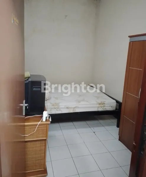 image RUMAH 1,5 LANTAI DAN SIAP HUNI (1)