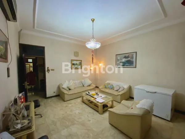 image FS HOUSE MANYAR KERTOARJO (3)