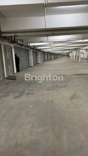 image NORTH POINT 4 LANTAI + BASEMENT LENGKAP DENGAN LIFT SIAP HUNI DI NAVAPARK BSD (6)