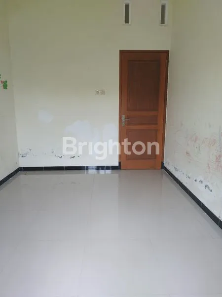 image RUMAH SIAP HUNI PERUMAHAN KOTA KEDIRI (2)