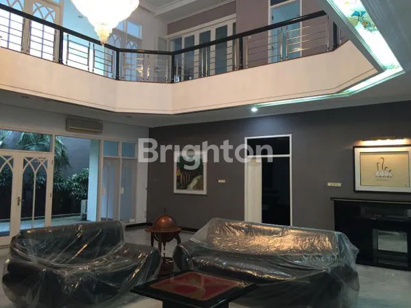 image RUMAH DHARMAHUSADA INDAH TIMUR (4)