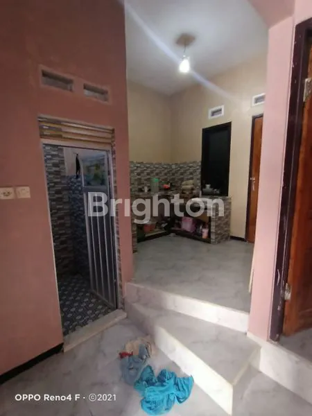 image RUMAH YANG SANGAT ASRI, NYAMAN DAN BERADA TEPAT DI KOTA WISATA BATU DESA PESANGGRAHAN (2)