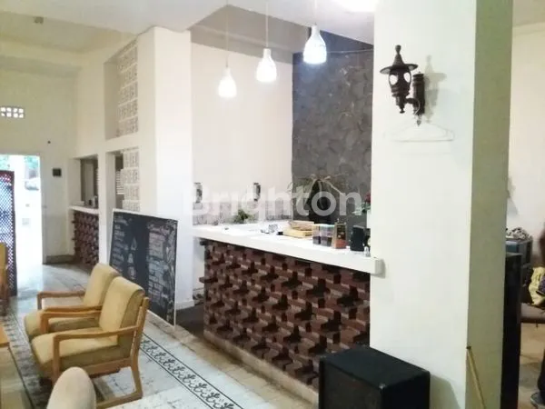 image JUAL RUMAH USAHA CANTIK EX CAFE, SIAP HUNI, 0 JALAN, COCOK UNTUK USAHA, CAFE, KANTOR, BANK, NOTARIS (6)