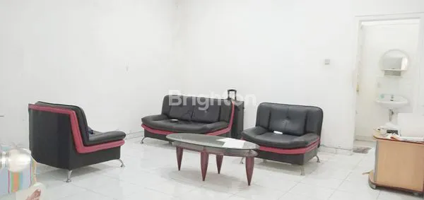 image BUTUH SEGERA CEPAT LAKU TAMAN BERINGIN RUMAH SIAP HUNI STRATEGIS DI PUSAT KOTA (4)