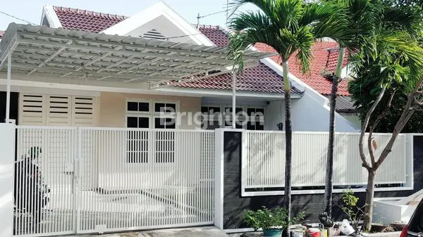 image RUMAH MEWAH DI TPI - WIYUNG SBY BARAT (2)
