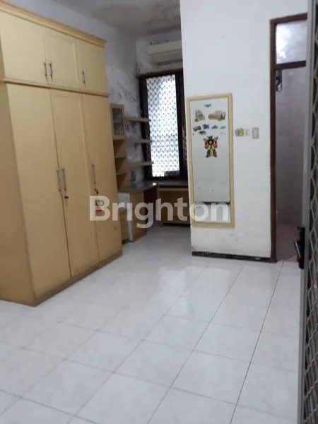 image RUMAH MEWAH BESAR DI TPI - WIYUNG SBY BARAT (1)