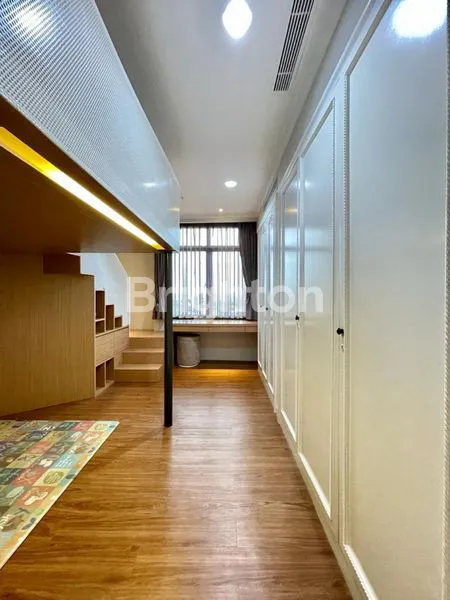 image APARTMENT MEWAH TERAWAT FULL FURNISH, SIAP HUNI DI SCBD JAKARTA SELATAN (4)