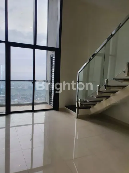 image APARTMENT VIELOFT 2 FLOOR SOHO CIPUTRA WORLD LT 26 (3)
