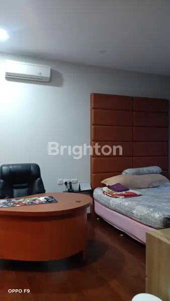 image RUMAH CANTIK TAMAN ARIES, BANGUNAN 3,5 LANTAI, TURUN HARGA 5,5M MENJADI 4.950M MASIH NEGO (20)