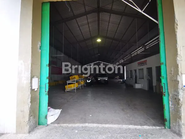 GUDANG SIAP PAKAI RAPI DI SUNTER